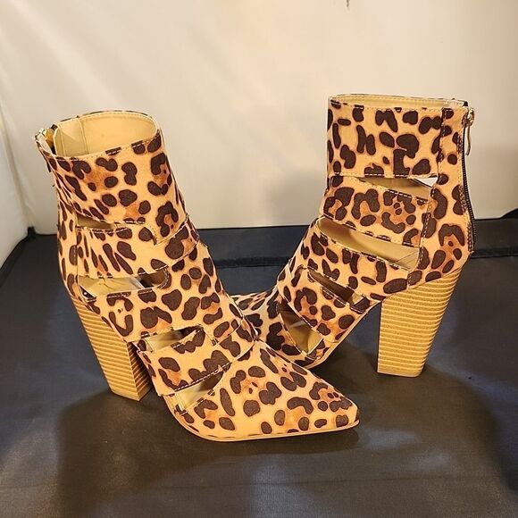 BRAND NEW NY&C BLOCK HEEL CUT-OUT POINTED-TOES BOOTIES G1 - Picture 7 of 15